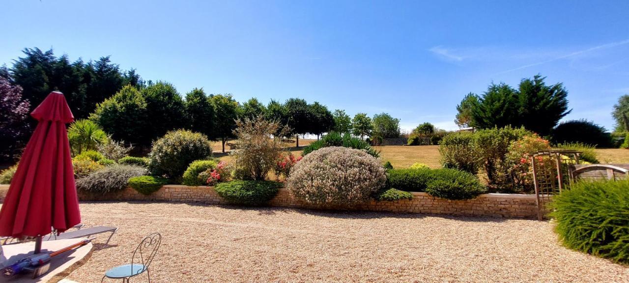 Le Domaine Des Roseraies Monfréville Екстериор снимка